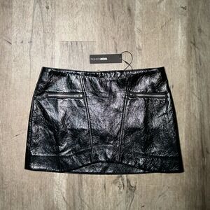 Fashion Nova Black Crinkle Faux Leather Mini Skirt Size L NWT Zip Y2K Club